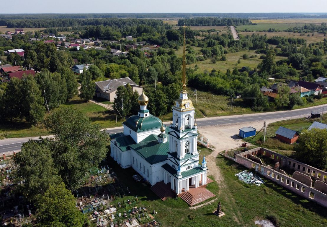 Церковь Усекновения главы Иоанна Предтечи, Кибергино (Тейковский район, Ивановская область). общий вид в ландшафте