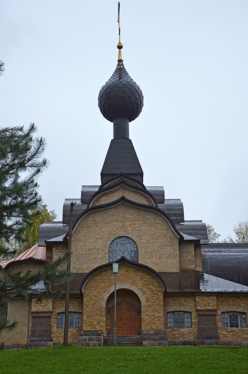 Церковь Святого Духа, Флёново (Смоленский район, Смоленская область). архитектурные детали