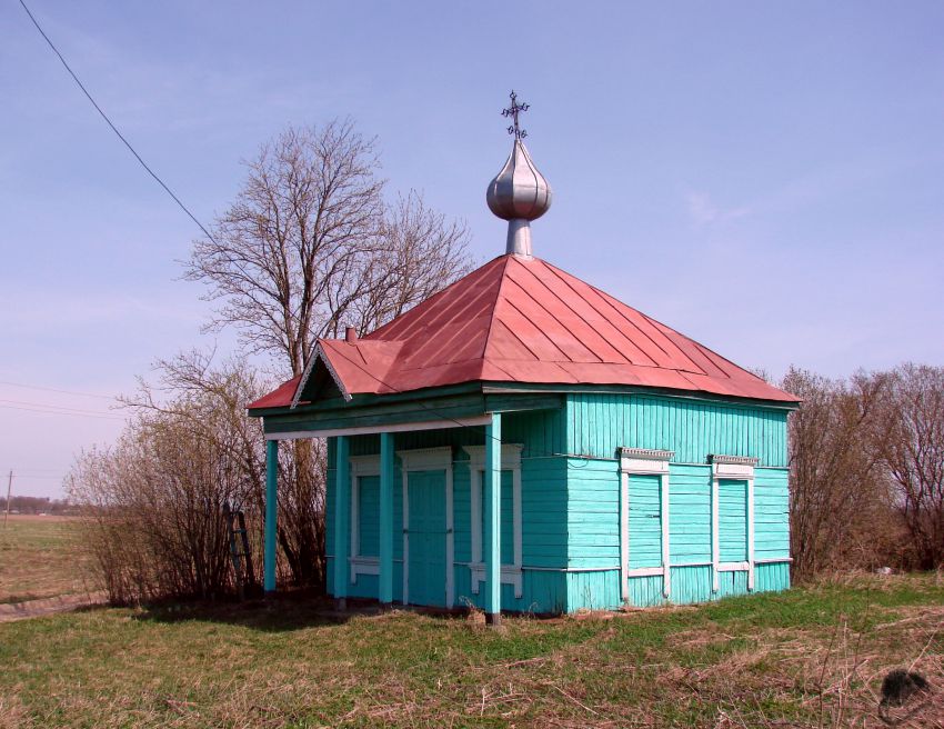 Часовня Георгия Победоносца, Мануйлово (Кингисеппский район, Ленинградская область). фасады