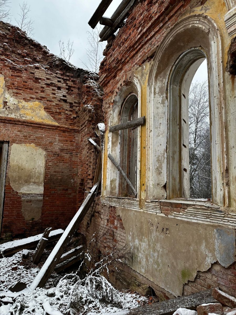 Церковь Воздвижения Креста Господня, Часовенская (Волховский район, Ленинградская область). интерьер и убранство