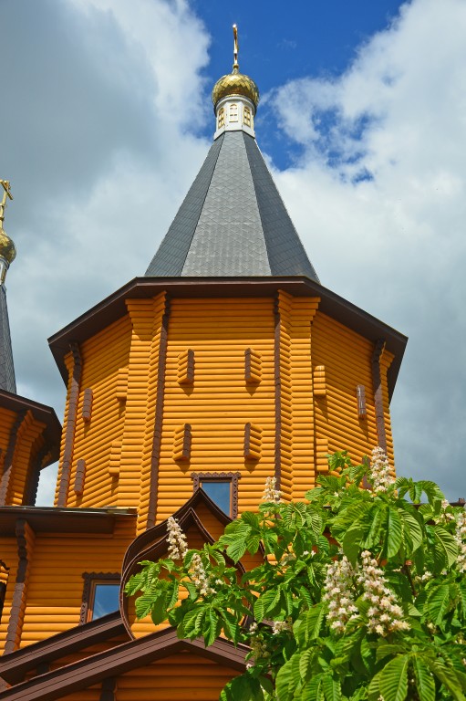 Церковь Серафима Саровского, Лотошино (Лотошинский городской округ, Московская область). архитектурные детали