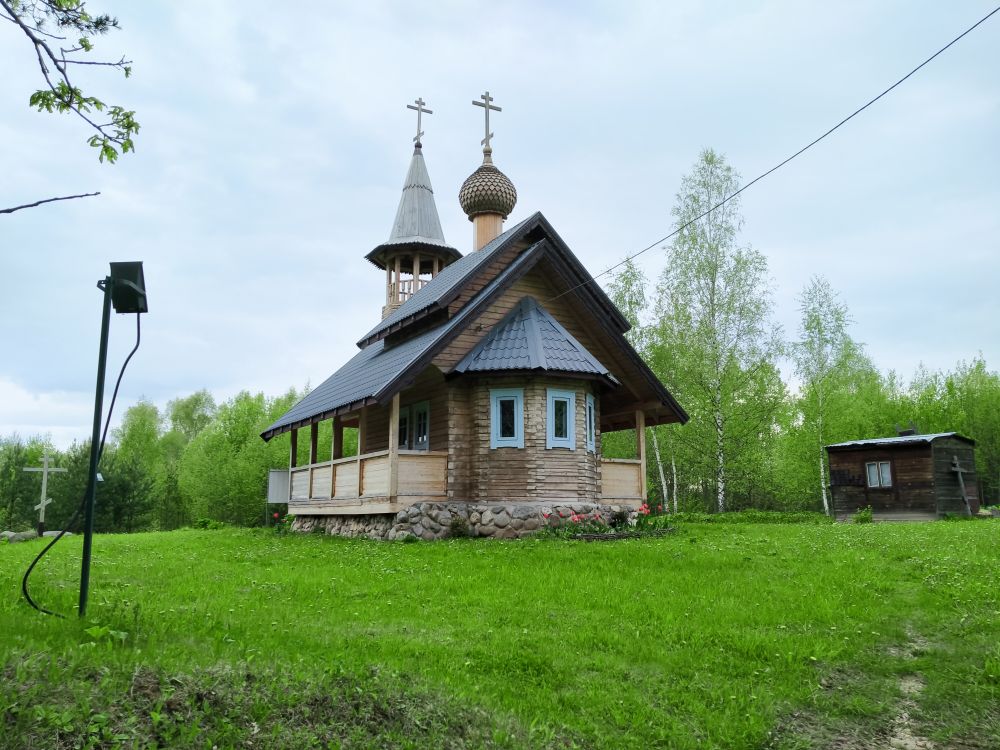 Брикет. Церковь Левкия Волоколамского. фасады