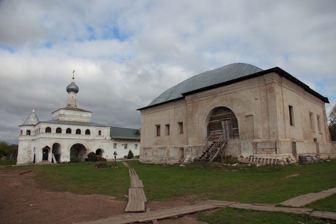 Николаевский Клобуков монастырь, Кашин (Кашинский городской округ, Тверская область). дополнительная информация