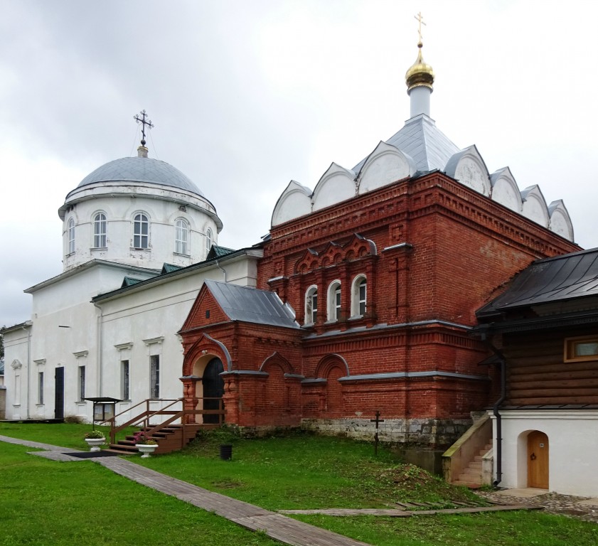 Кашин. Николаевский Клобуков монастырь. фасады