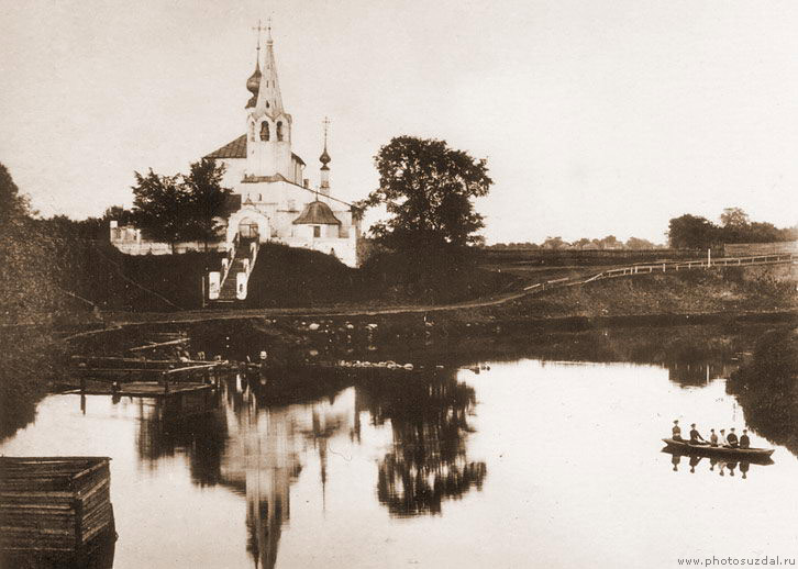 Церковь Космы и Дамиана, Суздаль (Суздальский район, Владимирская область). архивная фотография, Фото с сайта photosuzdal.ru  Фото начала 20-го века.