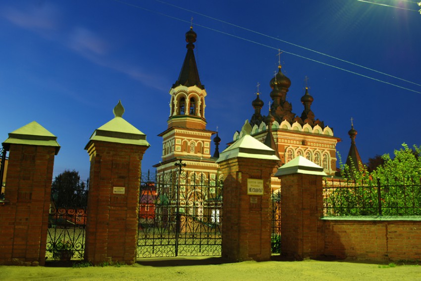 Собор Серафима Саровского, Вятка (Киров) (Вятка (Киров), город, Кировская область). художественные фотографии