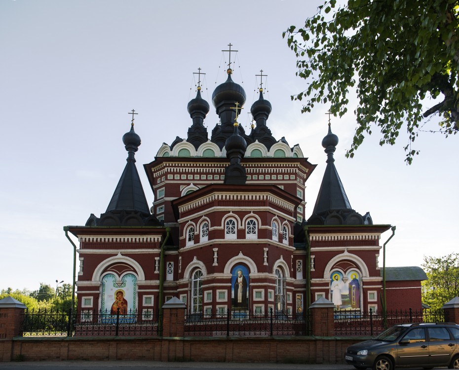 Собор Серафима Саровского, Вятка (Киров) (Вятка (Киров), город, Кировская область). фасады