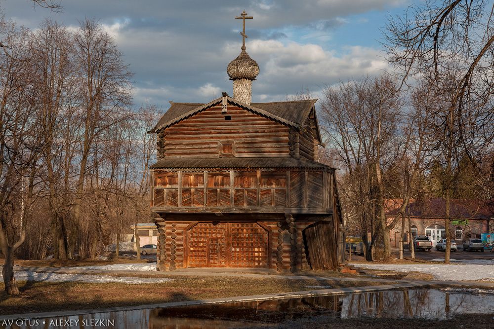 Слободской. Церковь Михаила Архангела. фасады