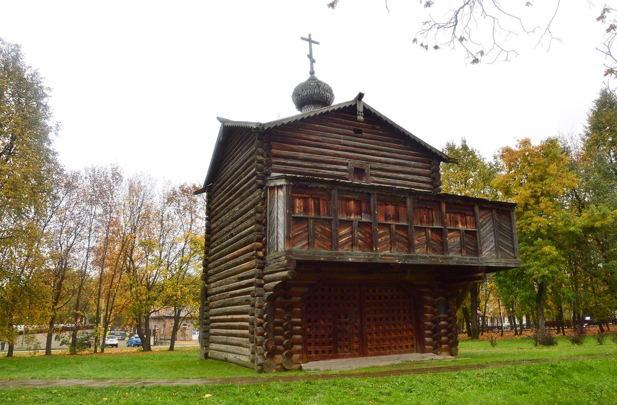 Церковь Михаила Архангела, Слободской (Слободской район, Кировская область). фасады