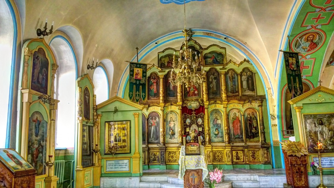 Собор Екатерины Великомученицы, Слободской (Слободской район, Кировская область). интерьер и убранство, придел в честь Чуда Арх. Михаила в Хонех