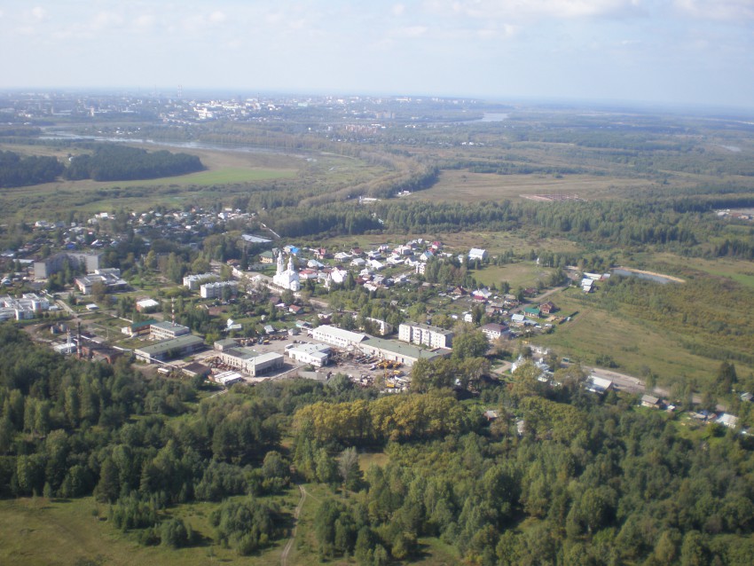 Троицкий Александро-Невский монастырь, Вятка (Киров) (Вятка (Киров), город, Кировская область). общий вид в ландшафте