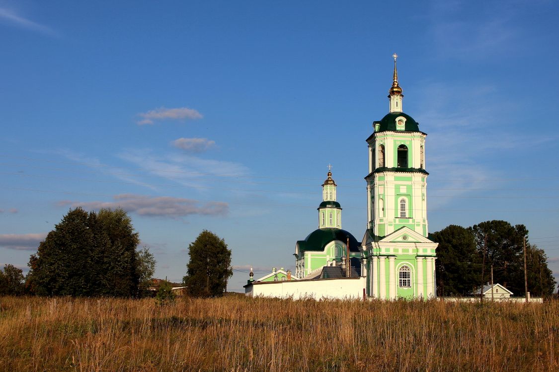 Церковь Троицы Живоначальной, Волково (Слободской район, Кировская область). общий вид в ландшафте