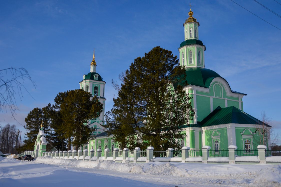 Церковь Троицы Живоначальной, Волково (Слободской район, Кировская область). фасады