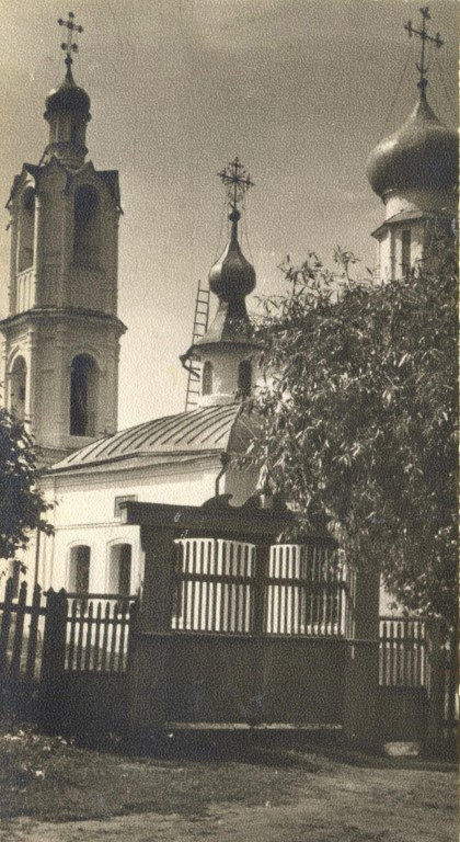 Волоколамск. Церковь Покрова Пресвятой Богородицы. архивная фотография, Фото 1950-х годов из приходского архива