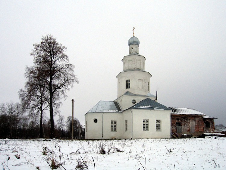 Церковь Благовещения Пресвятой Богородицы, Бражниково (Волоколамский городской округ, Московская область). фасады