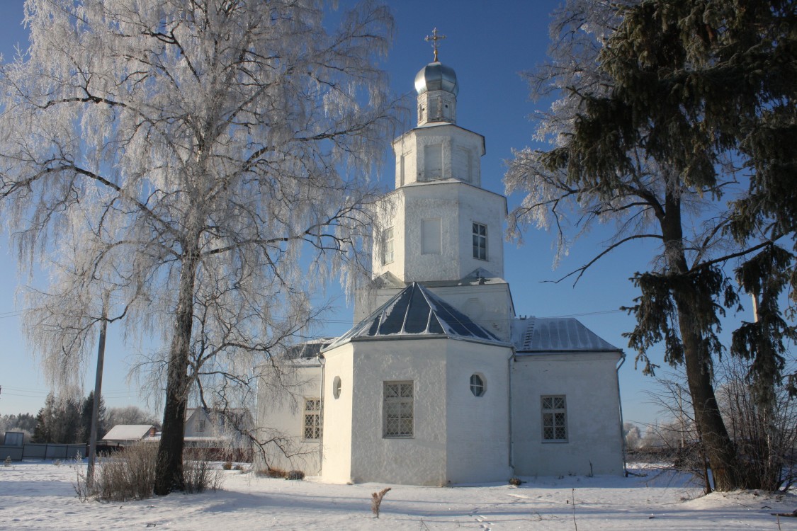 Церковь Благовещения Пресвятой Богородицы, Бражниково (Волоколамский городской округ, Московская область). фасады