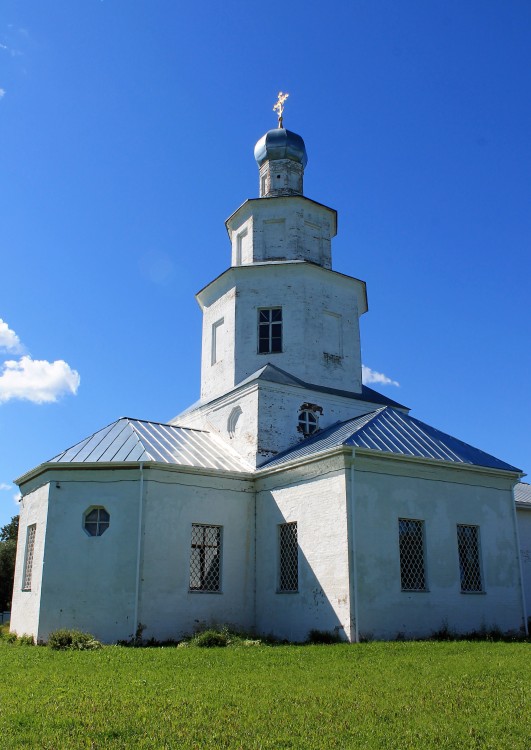 Церковь Благовещения Пресвятой Богородицы, Бражниково (Волоколамский городской округ, Московская область). фасады