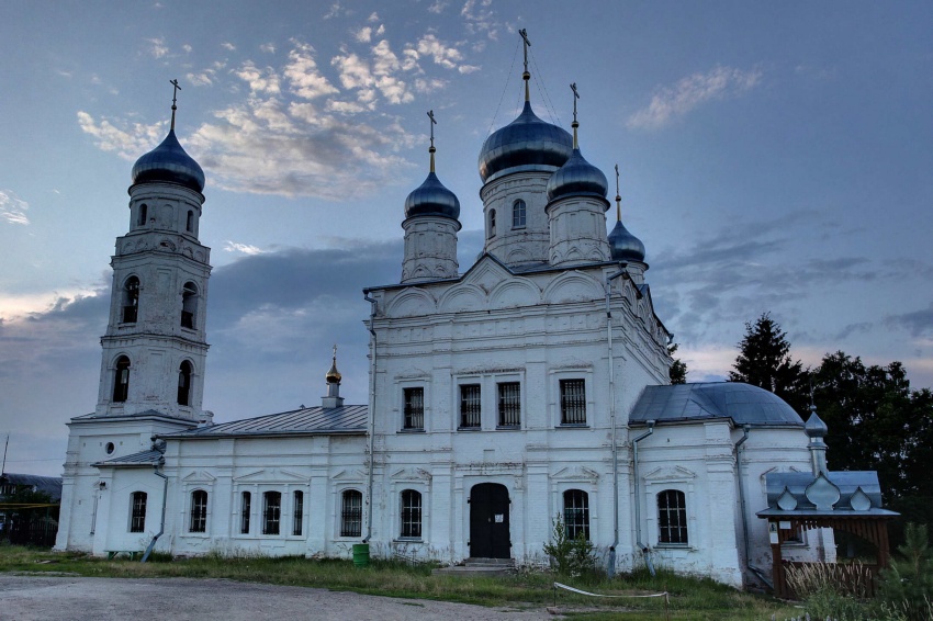 Церковь Троицы Живоначальной, Троицкая Слобода (Переславский район и г. Переславль-Залесский, Ярославская область). фасады
