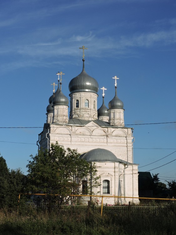 Церковь Троицы Живоначальной, Троицкая Слобода (Переславский район и г. Переславль-Залесский, Ярославская область). фасады