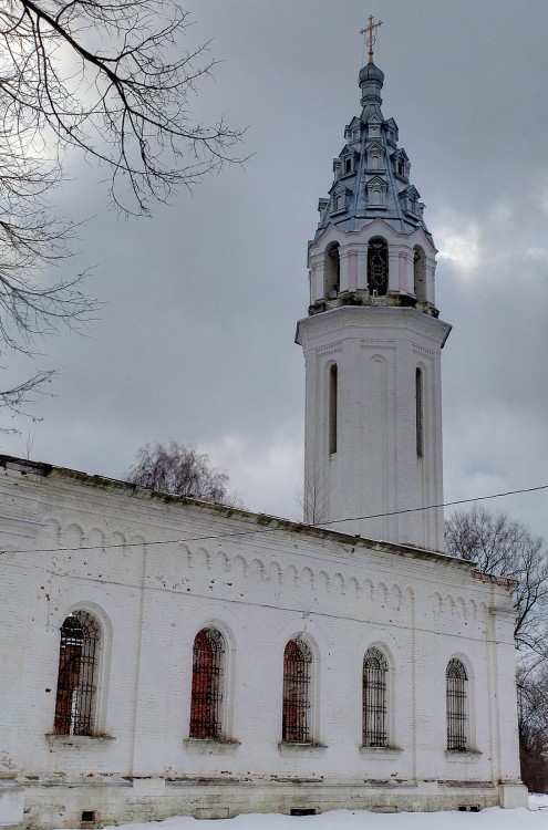 Церковь Троицы Живоначальной, Захарово (Клинский городской округ, Московская область). фасады