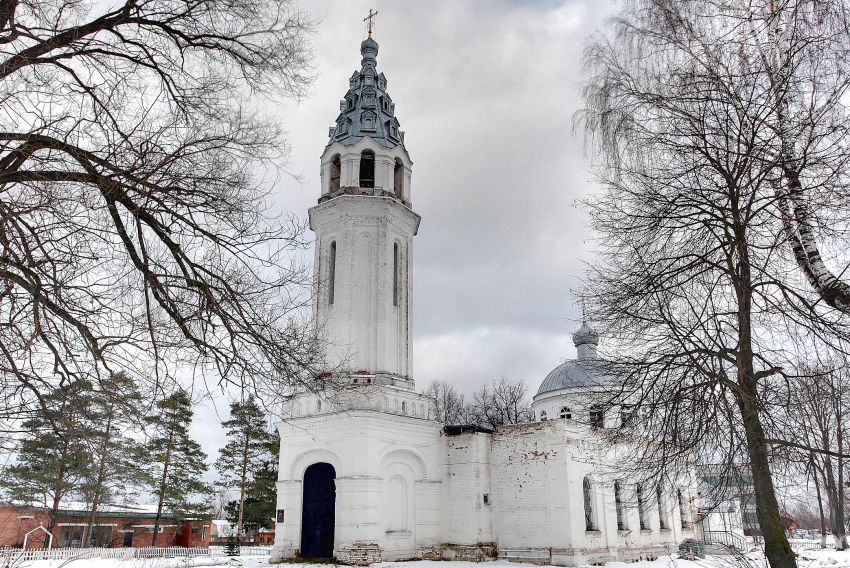 Церковь Троицы Живоначальной, Захарово (Клинский городской округ, Московская область). фасады