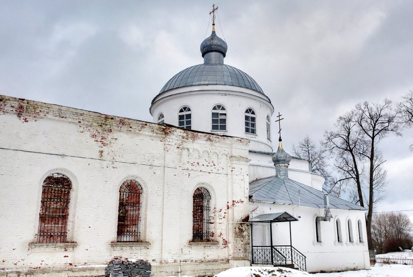 Церковь Троицы Живоначальной, Захарово (Клинский городской округ, Московская область). фасады