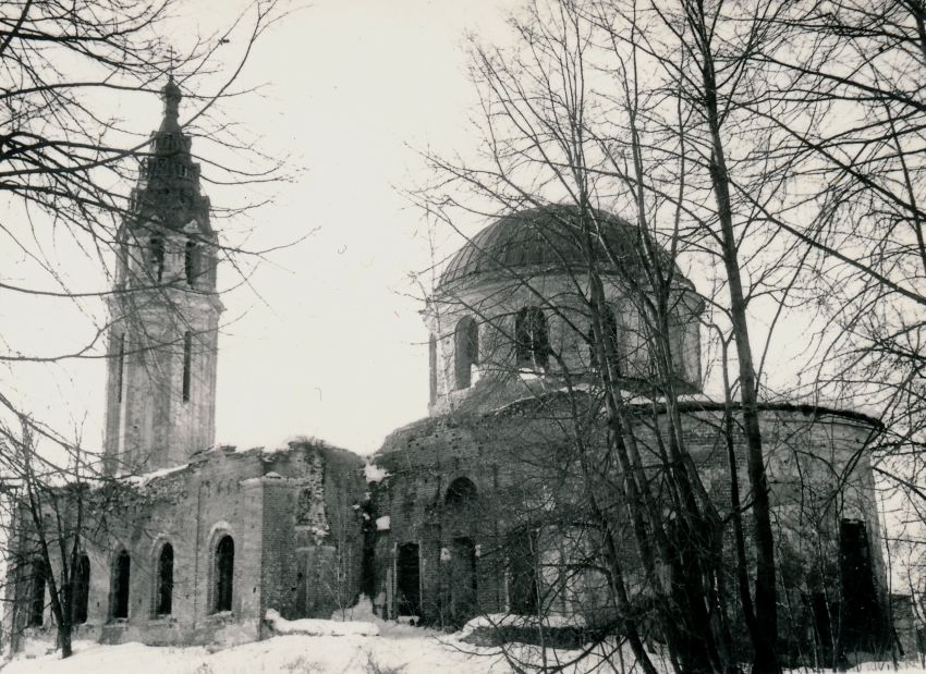 Церковь Троицы Живоначальной, Захарово (Клинский городской округ, Московская область). фасады, Собственная съемка