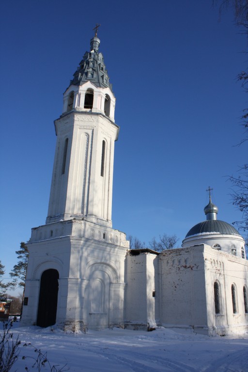 Церковь Троицы Живоначальной, Захарово (Клинский городской округ, Московская область). фасады
