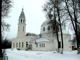 Захарово. Церковь Троицы Живоначальной