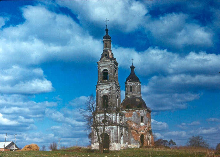 Фёдоровское. Церковь иконы Божией Матери 