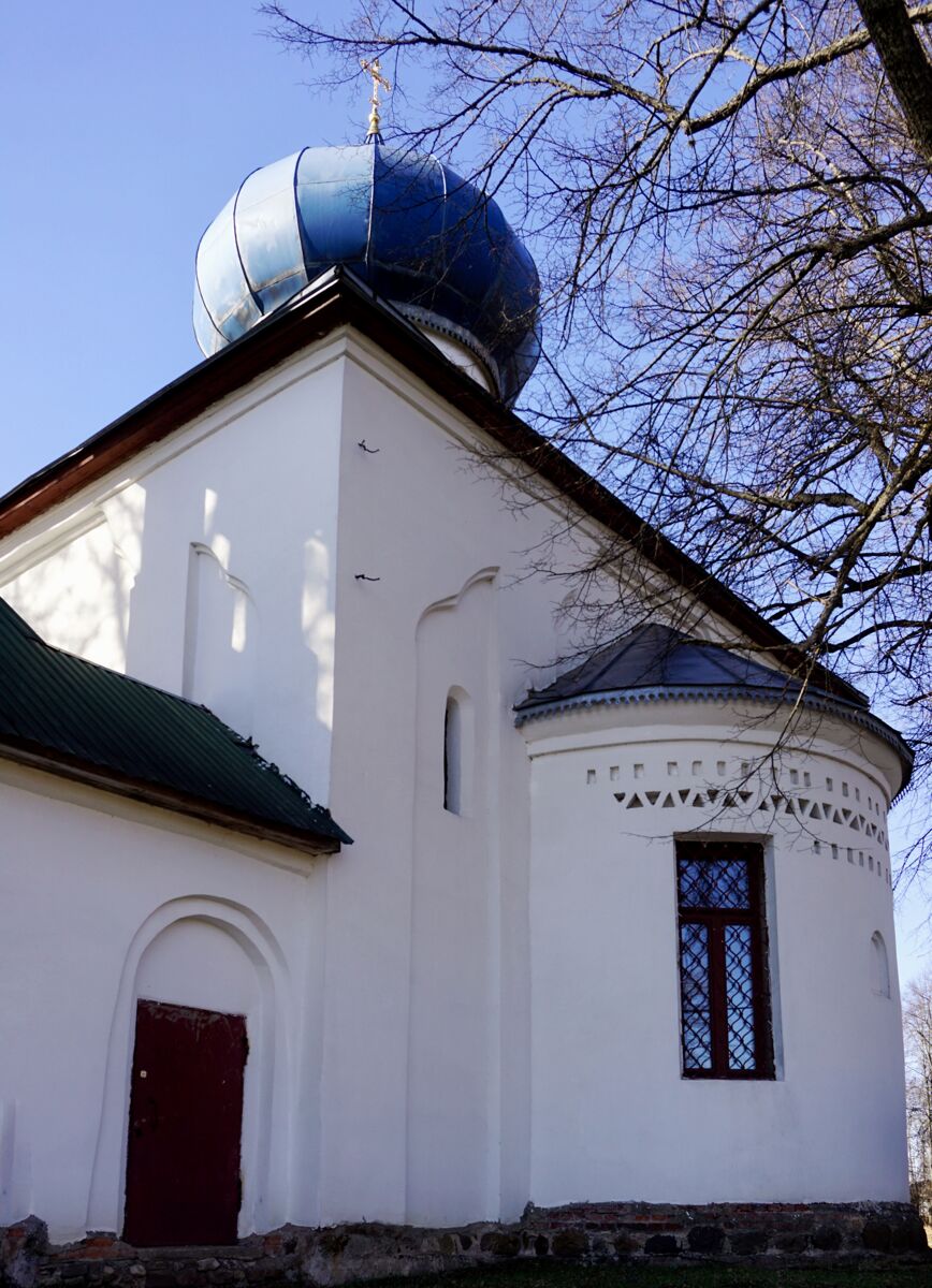 Церковь Олега Брянского, Осташёво (Волоколамский городской округ, Московская область). архитектурные детали