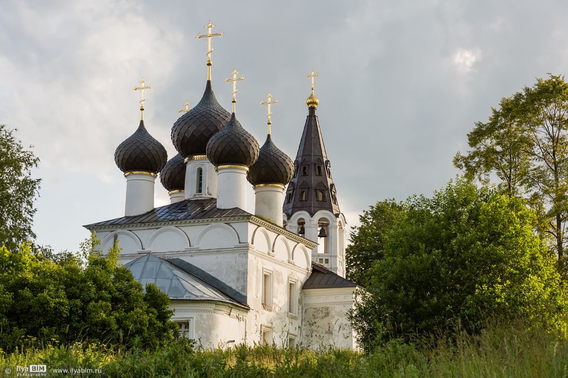 Норское. Церковь Троицы Живоначальной. фасады