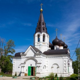 Норское. Церковь Троицы Живоначальной