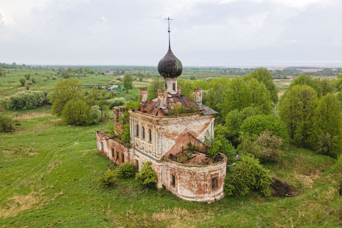 Церковь Георгия Победоносца, Вексицы (Ростовский район, Ярославская область). общий вид в ландшафте