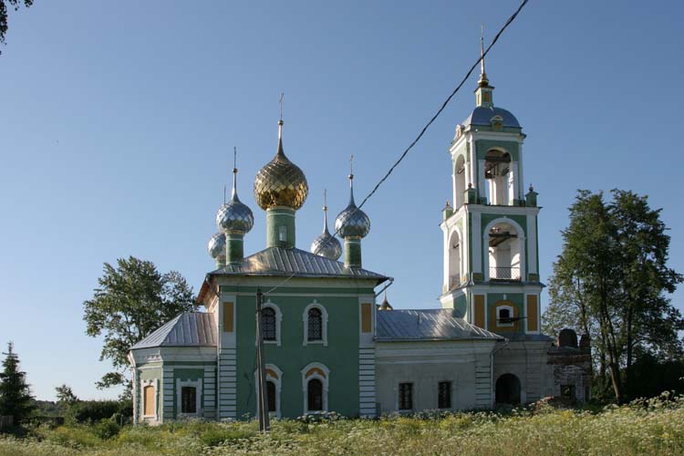 Деболовское. Церковь Сергия Радонежского. фасады