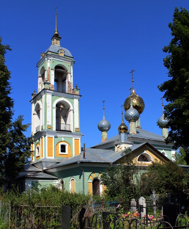 Деболовское. Церковь Сергия Радонежского. фасады