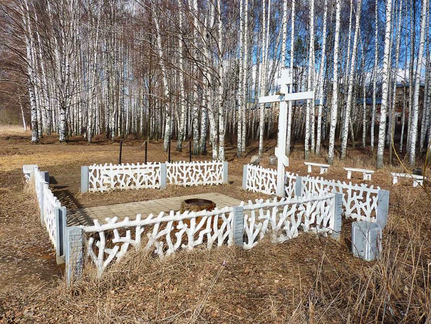 Николо-Бабаевский монастырь, Некрасовское (Некрасовский район, Ярославская область). дополнительная информация, св. источник