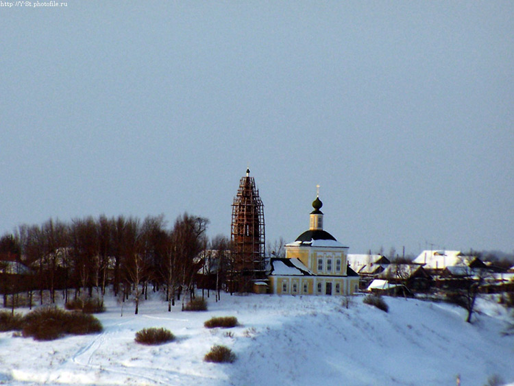 Тутаев. Церковь Троицы Живоначальной (