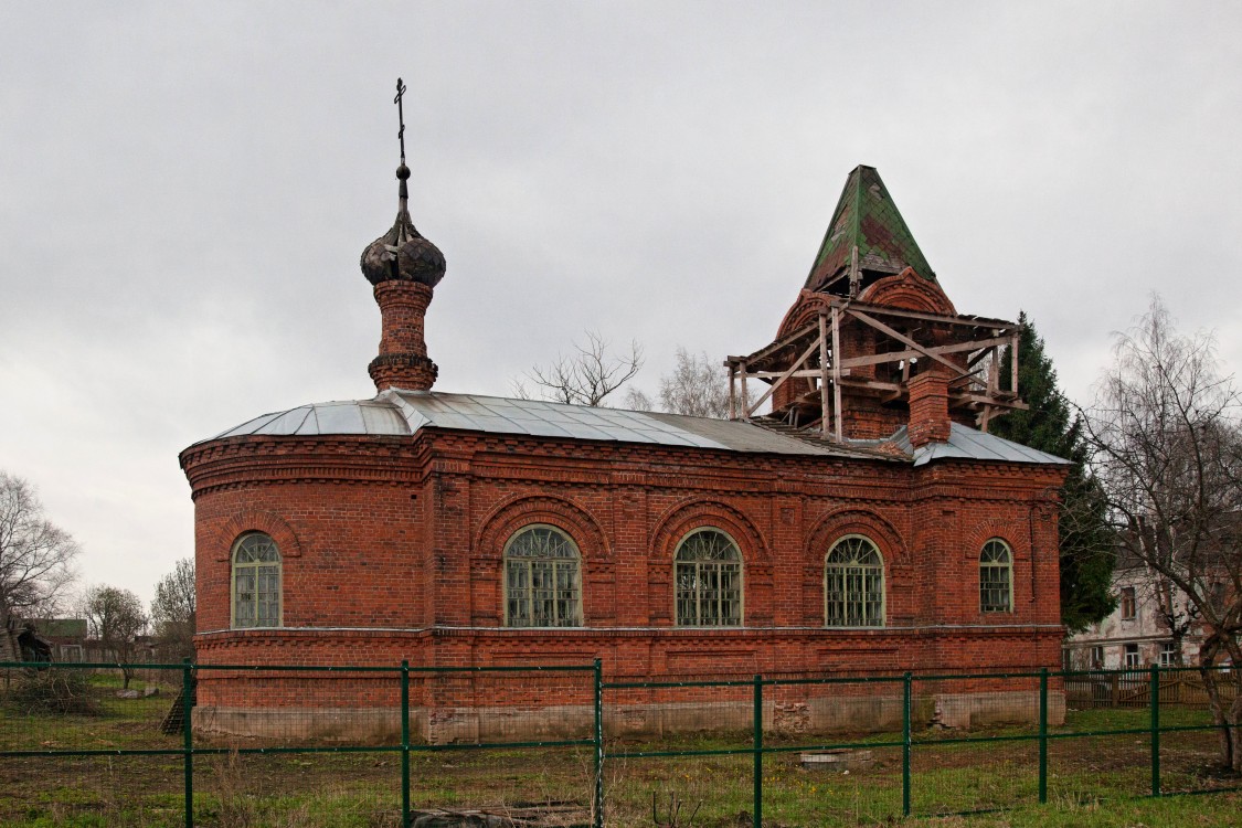 Тутаев. Церковь Тихона Амафунтского. фасады