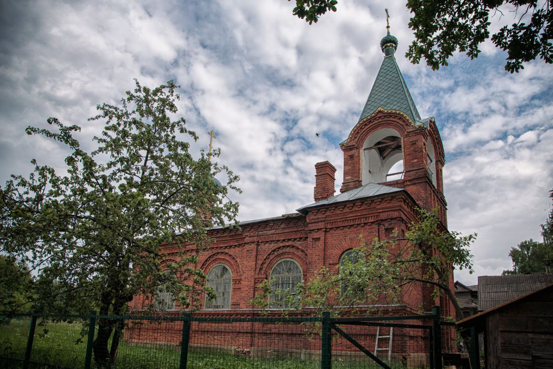 Церковь Тихона Амафунтского, Тутаев (Тутаевский район, Ярославская область). фасады