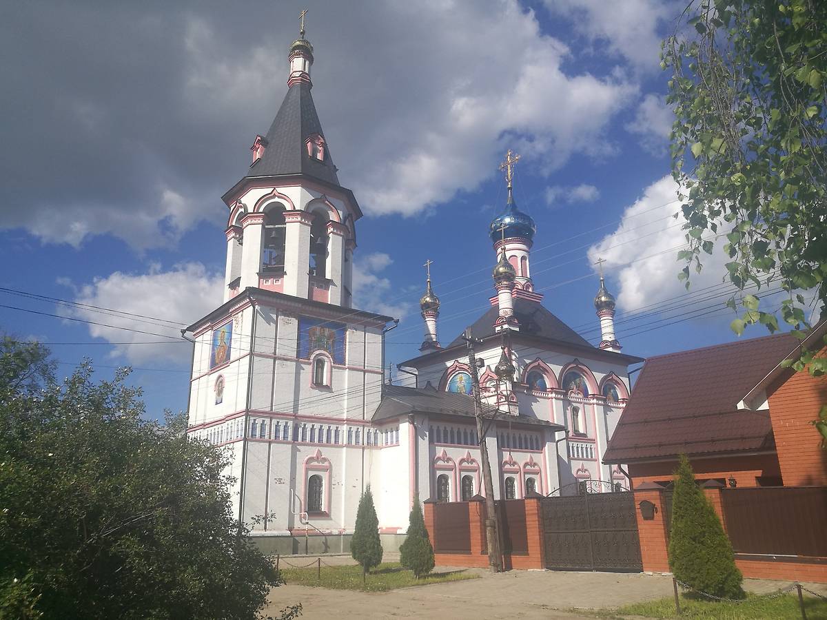 фасады. Церковь иконы Божией Матери "Знамение" (новая), Переславль-Залесский (Переславский район и г. Переславль-Залесский, Ярославская область)