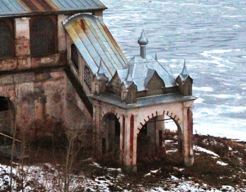 Церковь Казанской иконы Божией Матери и Преображения Господня, Тутаев (Тутаевский район, Ярославская область). архитектурные детали, западное крыльцо