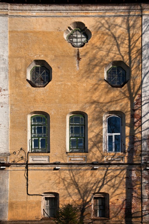 Церковь Спаса Нерукотворного Образа и Михаила Архангела (Спасо-Архангельская), Тутаев (Тутаевский район, Ярославская область). архитектурные детали