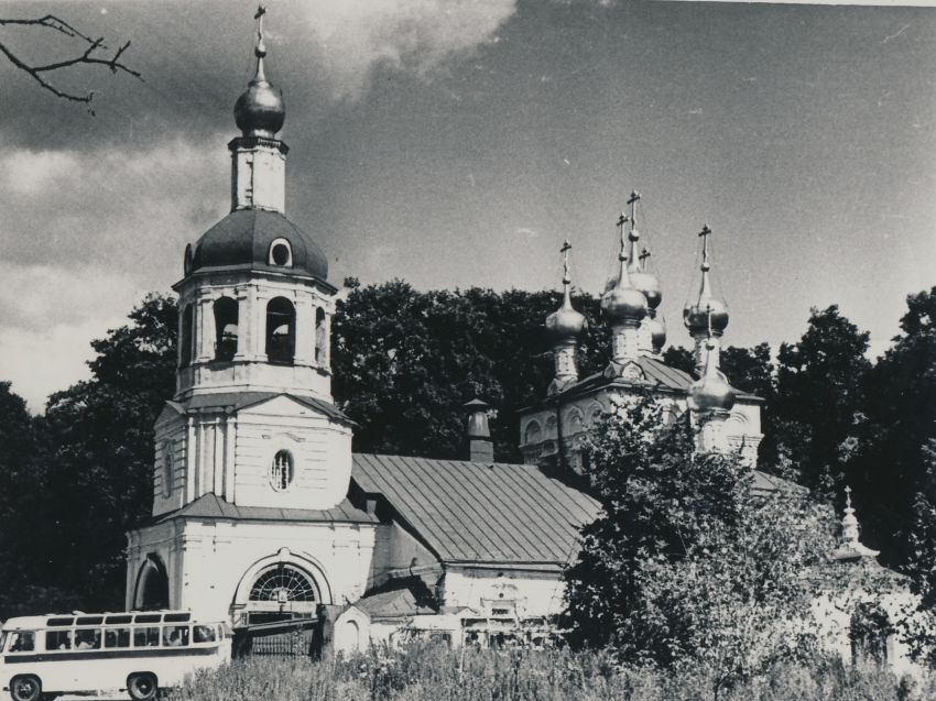Церковь Рождества Христова в Измайлове, Измайлово (Восточный административный округ (ВАО), г. Москва). фасады, Собственная съемка