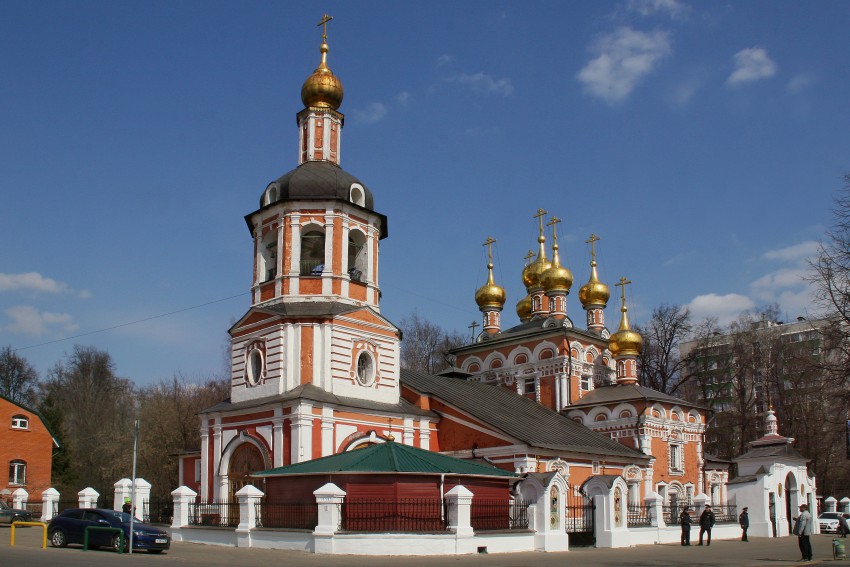 Измайлово. Церковь Рождества Христова в Измайлове. фасады