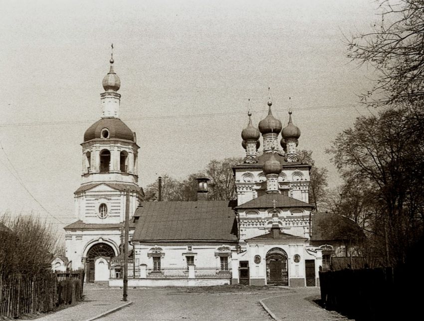 Измайлово. Церковь Рождества Христова в Измайлове. архивная фотография, фото с сайта http://sikhem.ru/history.html