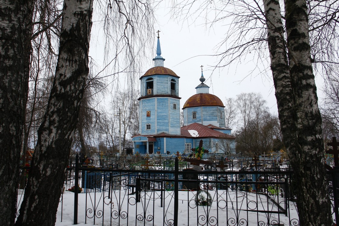 Церковь Казанской иконы Божией Матери в Сушкове, Луховицы (Луховицкий городской округ, Московская область). общий вид в ландшафте