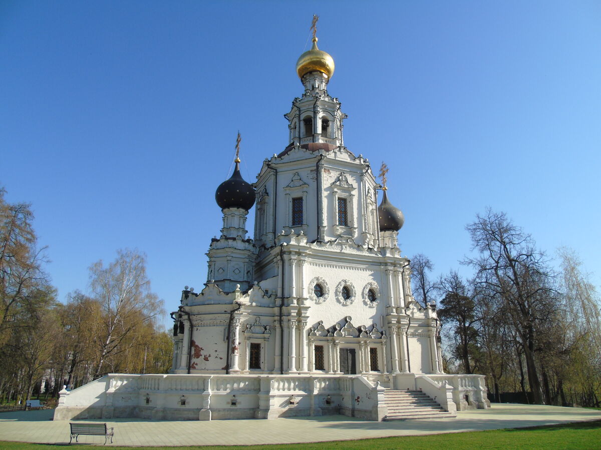 Троицкое подворье Покровского монастыря в Троице-Лыкове. Церковь Троицы Живоначальной, Строгино (Северо-Западный административный округ (СЗАО), г. Москва). фасады