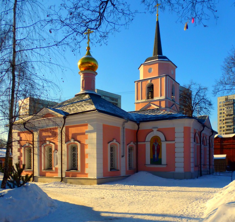 Покровское-Стрешнево. Церковь Покрова Пресвятой Богородицы в Покровском-Стрешневе. фасады