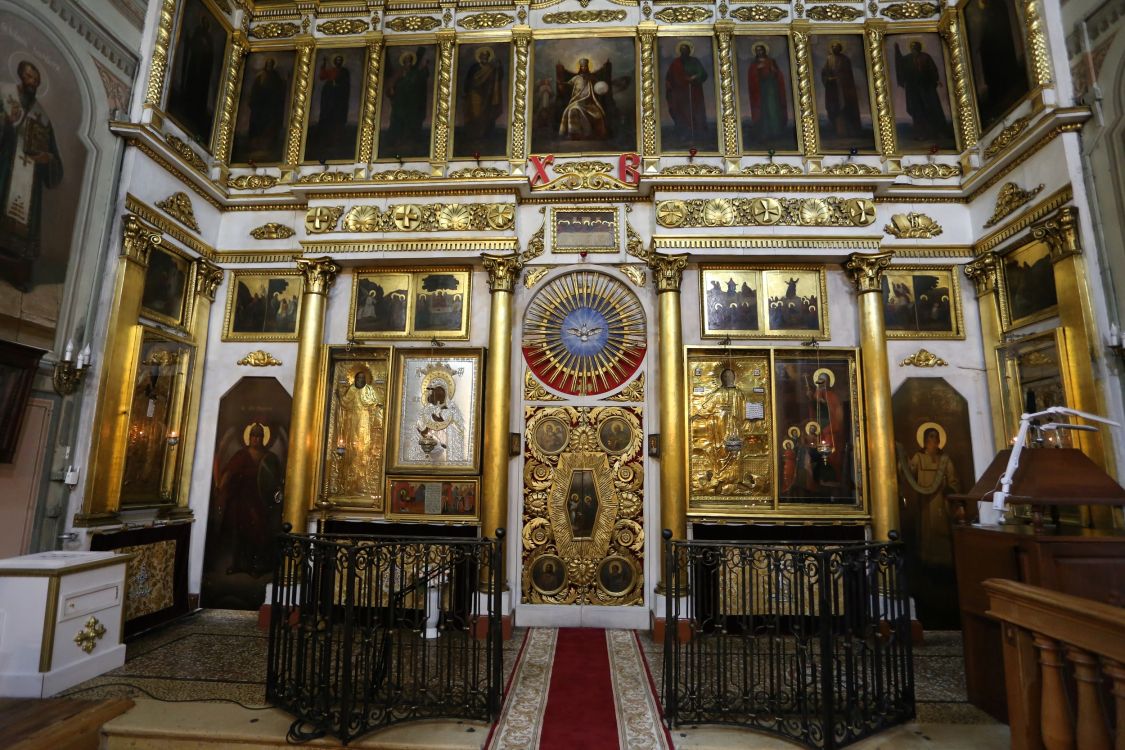 Церковь Владимирской иконы Божией Матери в Куркине, Куркино (Северо-Западный административный округ (СЗАО), г. Москва). интерьер и убранство